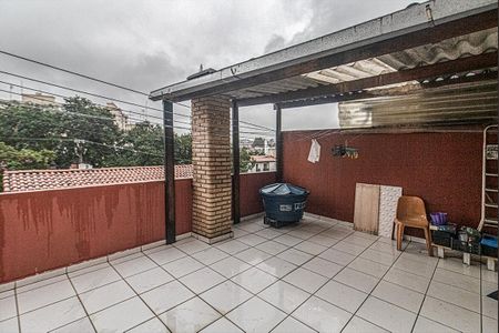Casa à venda com 150m², 3 quartos e 2 vagas Casa à venda com 150m², 3 quartos e 2 vagasVaranda do Quarto