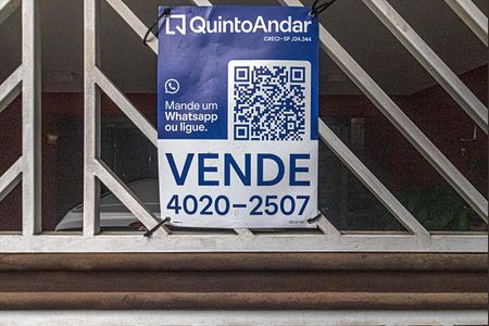 Casa à venda com 150m², 3 quartos e 2 vagas Casa à venda com 150m², 3 quartos e 2 vagasPlaca