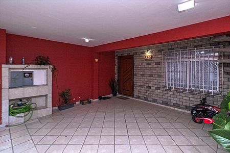 Casa à venda com 150m², 3 quartos e 2 vagas Casa à venda com 150m², 3 quartos e 2 vagasÁrea comum