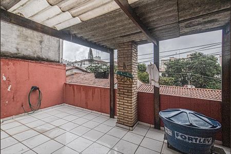 Casa à venda com 150m², 3 quartos e 2 vagas Casa à venda com 150m², 3 quartos e 2 vagasVaranda do Quarto