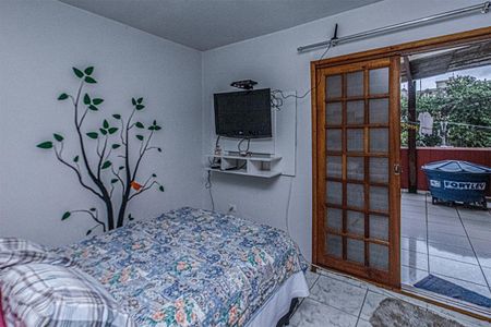 Casa à venda com 150m², 3 quartos e 2 vagas Casa à venda com 150m², 3 quartos e 2 vagasQuarto