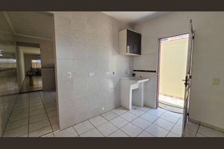 Casa à venda com 165m², 3 quartos e 2 vagasÁrea de Serviço