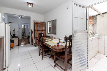 Casa para alugar com 250m², 4 quartos e 2 vagasCozinha