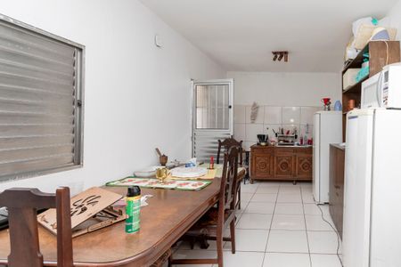 Casa para alugar com 250m², 4 quartos e 2 vagasCozinha