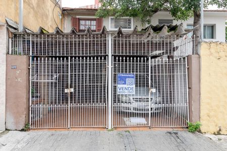 Casa para alugar com 250m², 4 quartos e 2 vagasFachada