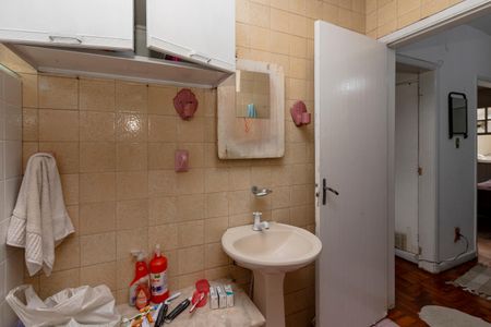 Casa para alugar com 250m², 4 quartos e 2 vagasBanheiro 