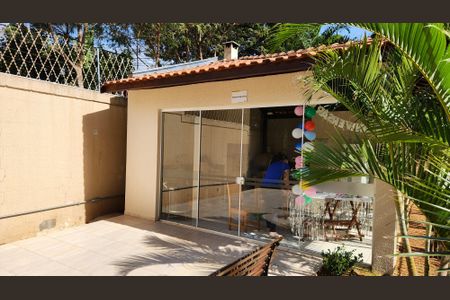 Apartamento à venda com 49m², 2 quartos e 1 vagaÁrea comum