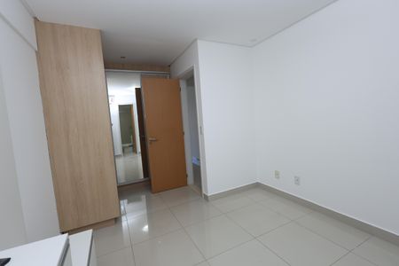 Apartamento para alugar com 110m², 3 quartos e 2 vagasSuíte 2