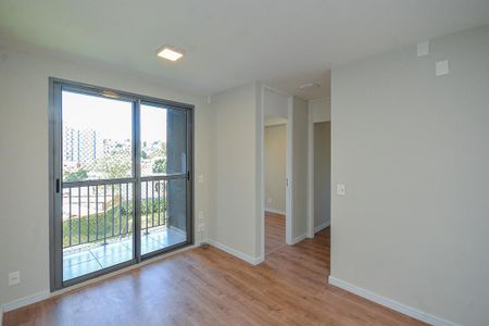 Sala de apartamento para alugar com 2 quartos, 46m² em Vila Constança, São Paulo