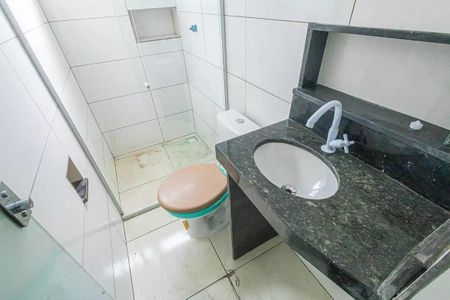 Banheiro de kitnet/studio para alugar com 1 quarto, 30m² em Vila Maria Alta, São Paulo