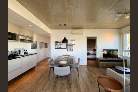 Sala de apartamento para alugar com 1 quarto, 69m² em Cidade Monções, São Paulo