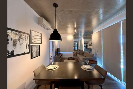 Apartamento para alugar com 69m², 1 quarto e 1 vagaSala