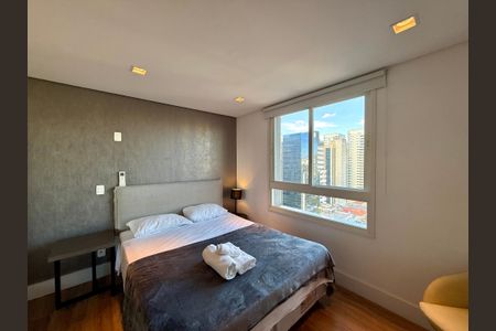 Apartamento para alugar com 69m², 1 quarto e 1 vagaSuíte 