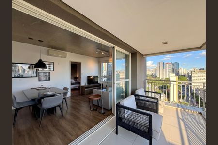 Apartamento para alugar com 69m², 1 quarto e 1 vagaSacada 