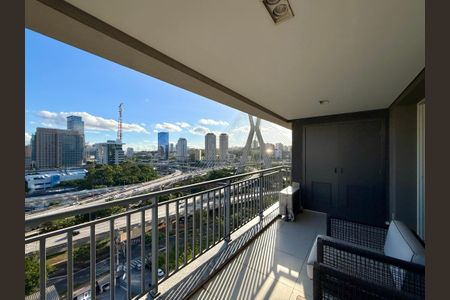 Apartamento para alugar com 69m², 1 quarto e 1 vagaSacada