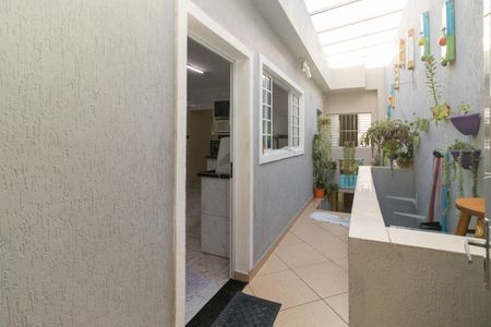 Casa à venda com 131m², 4 quartos e 2 vagasQuintal