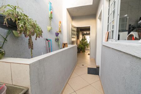 Casa à venda com 131m², 4 quartos e 2 vagasQuintal