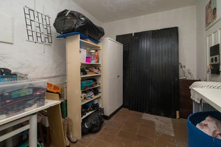 Casa à venda com 131m², 4 quartos e 2 vagasQuarto de Serviço