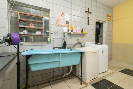 Casa à venda com 131m², 4 quartos e 2 vagasÁrea de Serviço