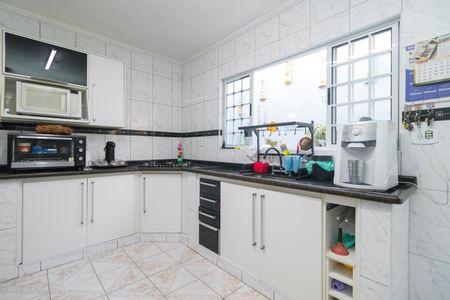 Casa à venda com 131m², 4 quartos e 2 vagasCozinha