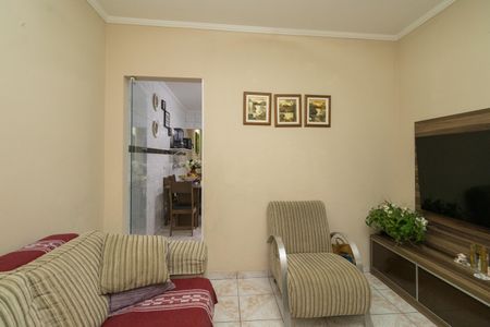 Sala de casa à venda com 4 quartos, 131m² em Conjunto Promorar Sapopemba, São Paulo