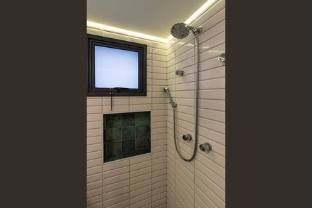 Banheiro da Suíte de apartamento para alugar com 1 quarto, 52m² em Vila Pompéia, São Paulo