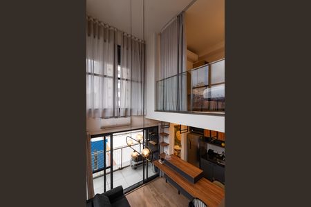 Apartamento à venda com 52m², 1 quarto e 1 vaga Apartamento à venda com 52m², 1 quarto e 1 vagaEscada