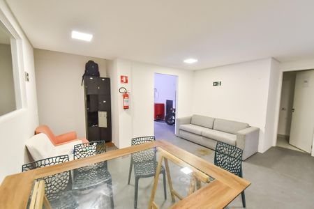 Casa para alugar com 728m², 4 quartos e 8 vagas Casa para alugar com 728m², 4 quartos e 8 vagasSala da cozinha 1º piso