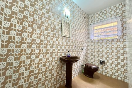 Lavabo de casa para alugar com 3 quartos, 160m² em Vila Alexandria, São Paulo