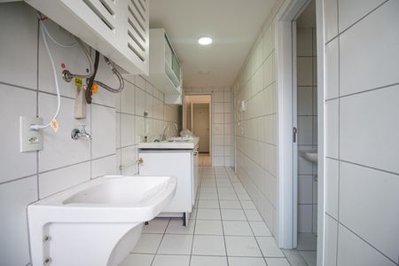 Apartamento para alugar com 81m², 3 quartos e 1 vagaÁrea de Serviço