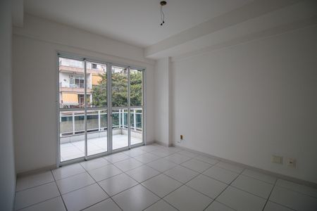 Apartamento para alugar com 81m², 3 quartos e 1 vagaSuíte 