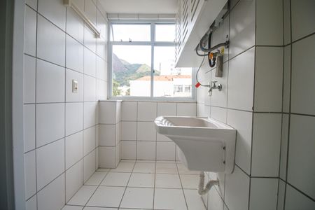 Apartamento para alugar com 81m², 3 quartos e 1 vagaÁrea de Serviço