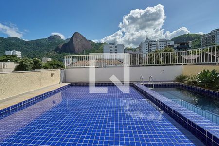 Apartamento para alugar com 81m², 3 quartos e 1 vagaPiscina