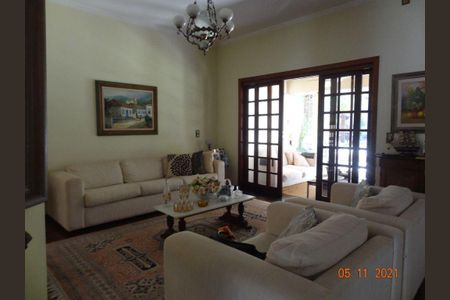Casa à venda com 380m², 4 quartos e 4 vagas
