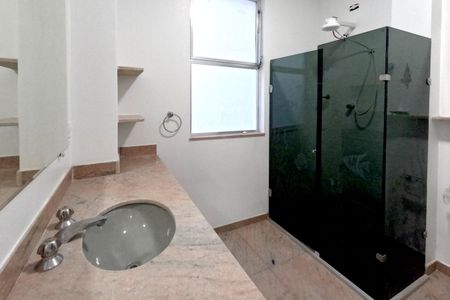 Apartamento para alugar com 113m², 3 quartos e 1 vagaBanheiro