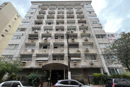 Apartamento para alugar com 112m², 2 quartos e 1 vagaFachada