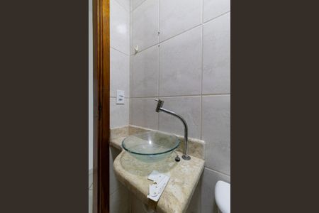 Casa para alugar com 134m², 3 quartos e 2 vagas Casa para alugar com 134m², 3 quartos e 2 vagasBanheiro