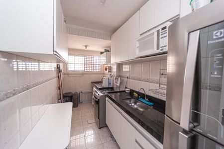 Apartamento à venda com 60m², 2 quartos e 1 vagaCozinha e Área de Serviço
