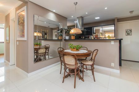 Apartamento à venda com 70m², 2 quartos e 1 vagaSala