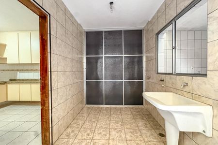 Casa à venda com 275m², 3 quartos e sem vagaÁrea de Serviço