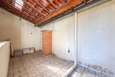 Casa à venda com 275m², 3 quartos e sem vagaQuintal