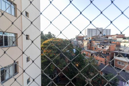 Vista Sala de apartamento para alugar com 2 quartos, 74m² em Jardim Marajoara, São Paulo