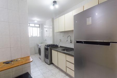 Apartamento para alugar com 74m², 2 quartos e 2 vagas Apartamento para alugar com 74m², 2 quartos e 2 vagasCozinha