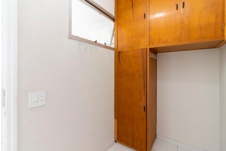 Apartamento à venda com 130m², 3 quartos e 2 vagasQuarto de Serviço