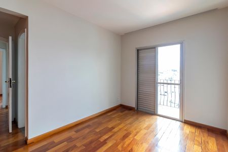 Apartamento à venda com 130m², 3 quartos e 2 vagasSuíte