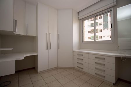 Apartamento para alugar com 62m², 2 quartos e 1 vaga Apartamento para alugar com 62m², 2 quartos e 1 vagaSuíte