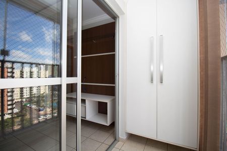 Apartamento para alugar com 62m², 2 quartos e 1 vaga Apartamento para alugar com 62m², 2 quartos e 1 vagaSacada