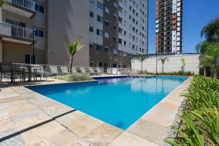 Apartamento para alugar com 34m², 2 quartos e sem vaga Apartamento para alugar com 34m², 2 quartos e sem vagaÁrea comum - Piscina