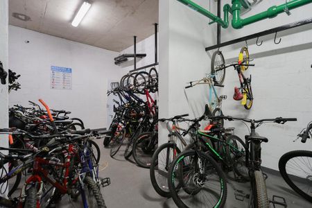 Apartamento para alugar com 34m², 2 quartos e sem vaga Apartamento para alugar com 34m², 2 quartos e sem vagaÁrea comum - Bicicletário