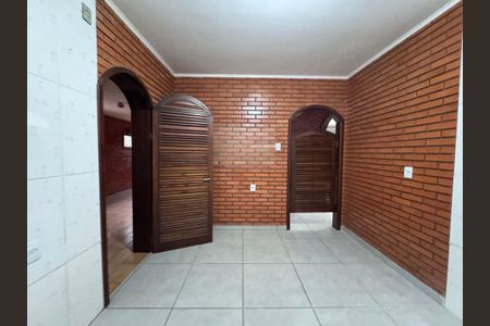 Casa para alugar com 205m², 3 quartos e 2 vagasCozinha
